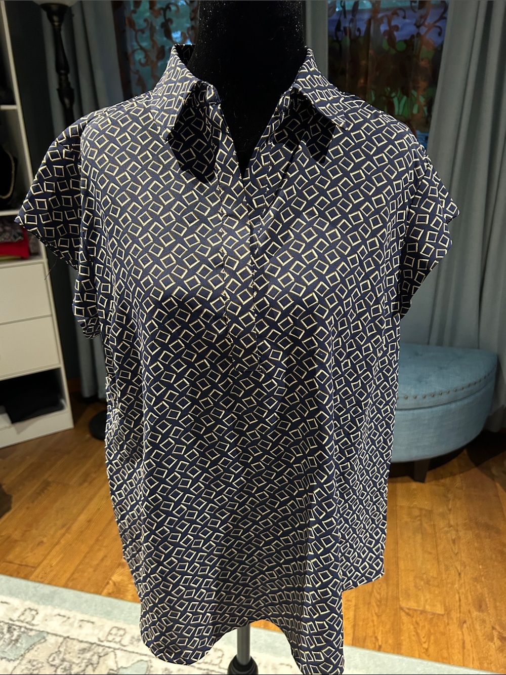 Navy Geometric Cap-Sleeve Blouse